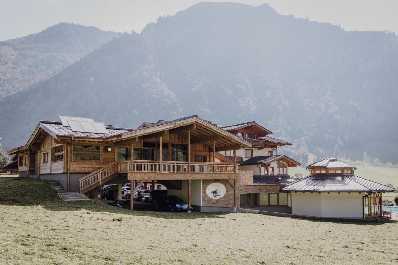 Feriendorf Ponyhof Hotell Fusch an der Grossglocknerstrasse Exteriör bild